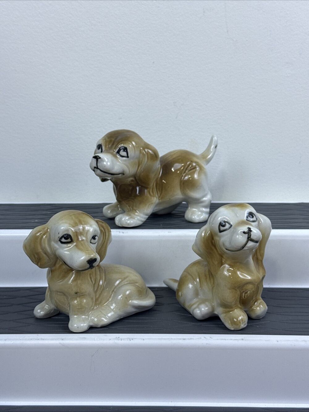 Set Of 3 Vintage Porcelain Beagle Pup Puppy Knick Knack Figurines Trinkets 2.5”